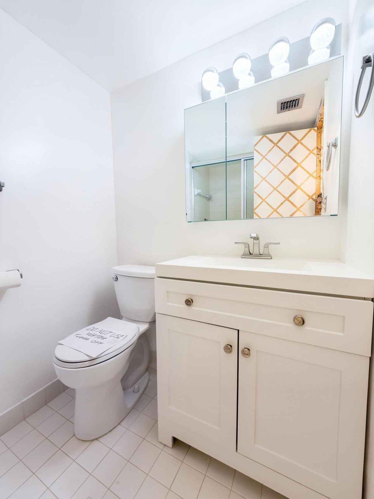 3930 Inverrary Boulevard, Unit 303, Lauderhill, FL 33319 Photo
