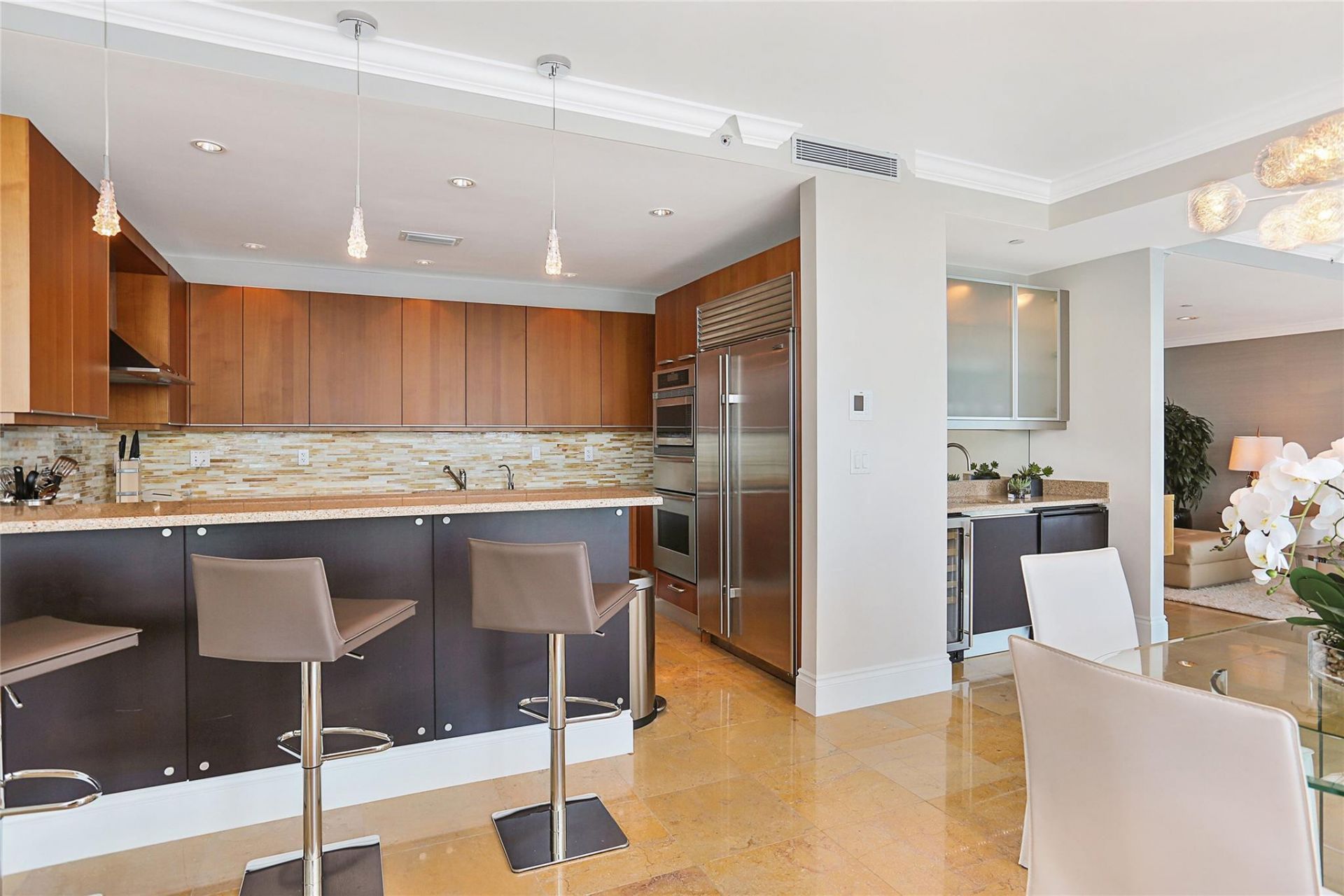 1 N Fort Lauderdale Beach Boulevard, Unit 1807, Fort Lauderdale, FL 33304 Photo
