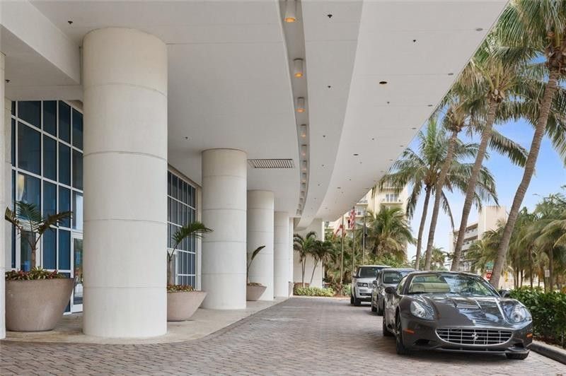 1 N Fort Lauderdale Beach Boulevard, Unit 1807, Fort Lauderdale, FL 33304 Photo