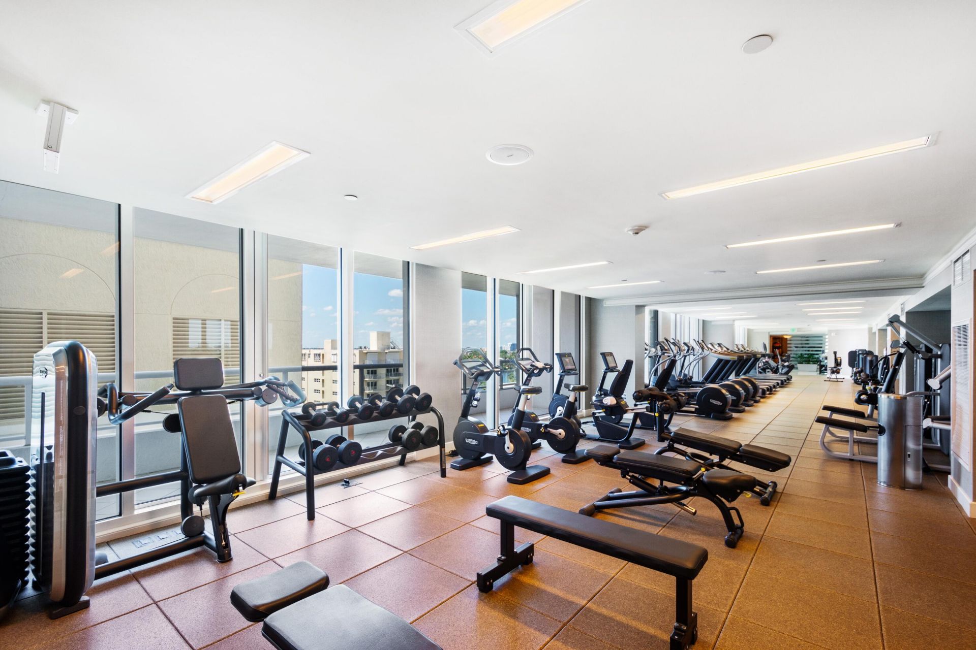 1 N Fort Lauderdale Beach Boulevard, Unit 1807, Fort Lauderdale, FL 33304 Photo