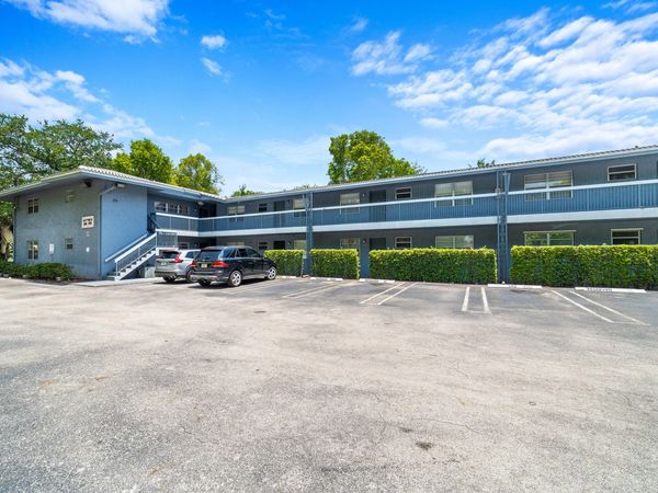 8968 W Sample Road, Unit 101, Coral Springs, FL 33065