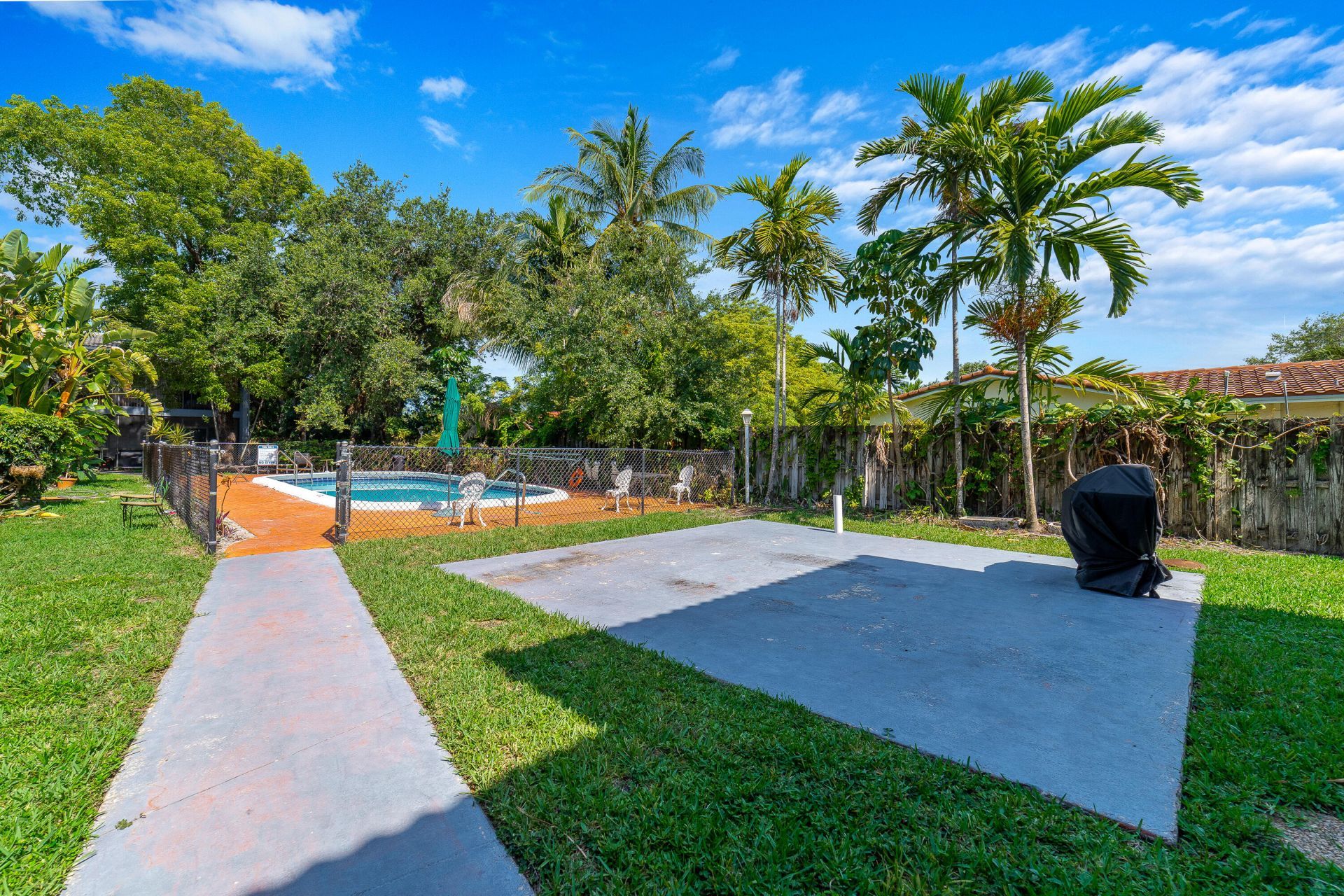 8968 W Sample Road, Unit 101, Coral Springs, FL 33065 Photo