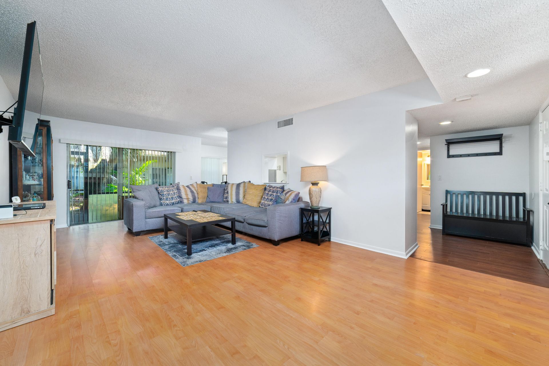8968 W Sample Road, Unit 101, Coral Springs, FL 33065 Photo