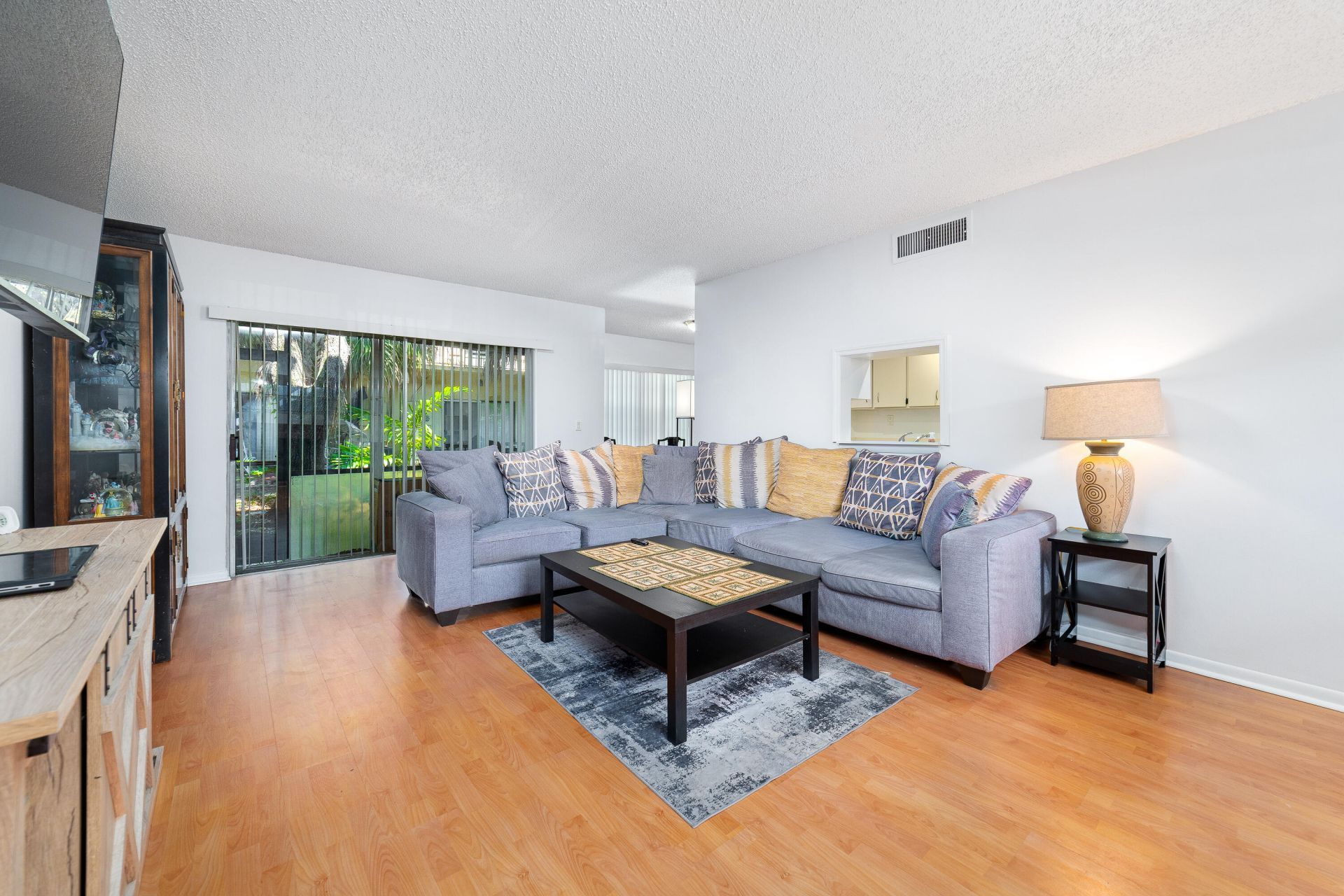 8968 W Sample Road, Unit 101, Coral Springs, FL 33065 Photo