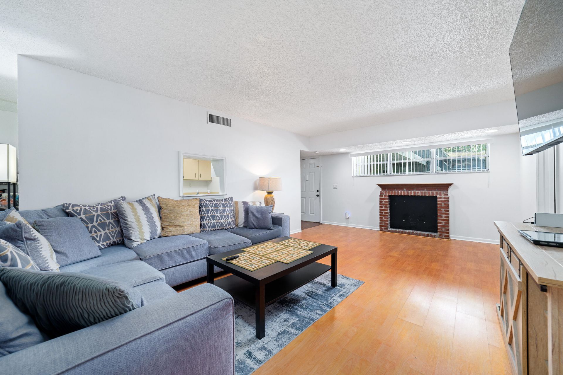 8968 W Sample Road, Unit 101, Coral Springs, FL 33065 Photo