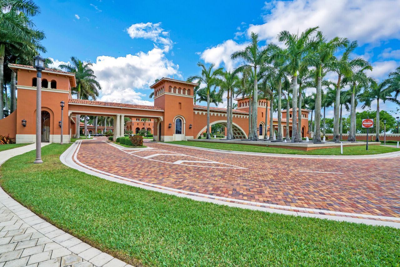 1848 Via Castello, Wellington, FL 33411 Photo