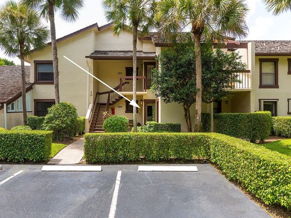 11397 Pond View Drive, Unit E102, Wellington, FL 33414
