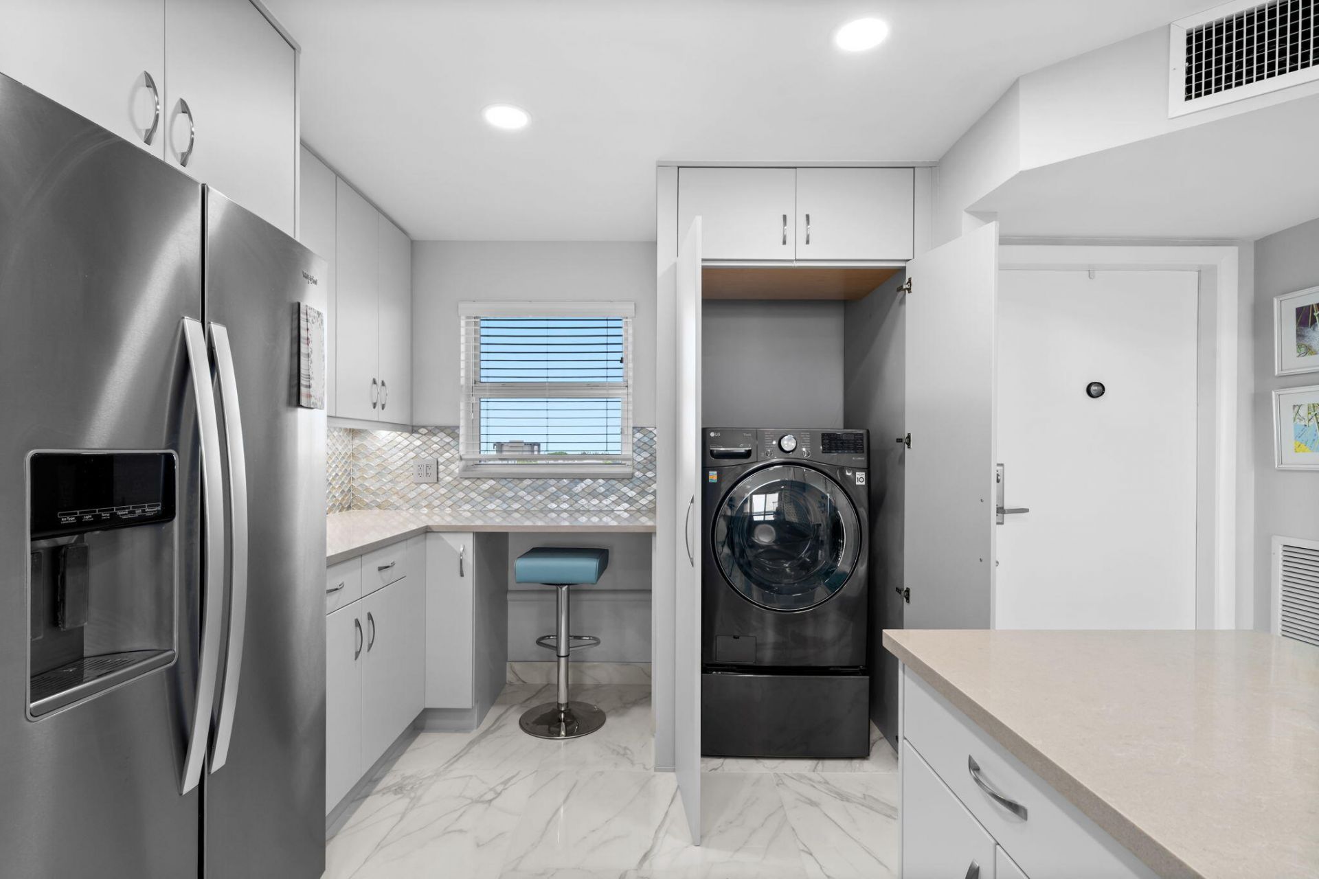 511 Bayshore Drive, Unit 910, Fort Lauderdale, FL 33304 Photo
