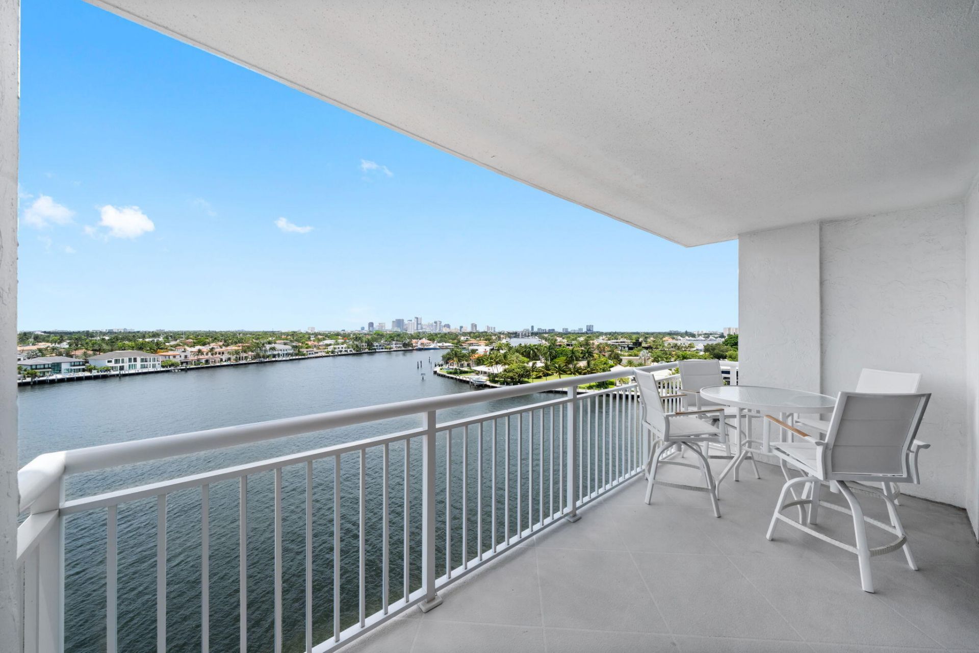 511 Bayshore Drive, Unit 910, Fort Lauderdale, FL 33304 Photo