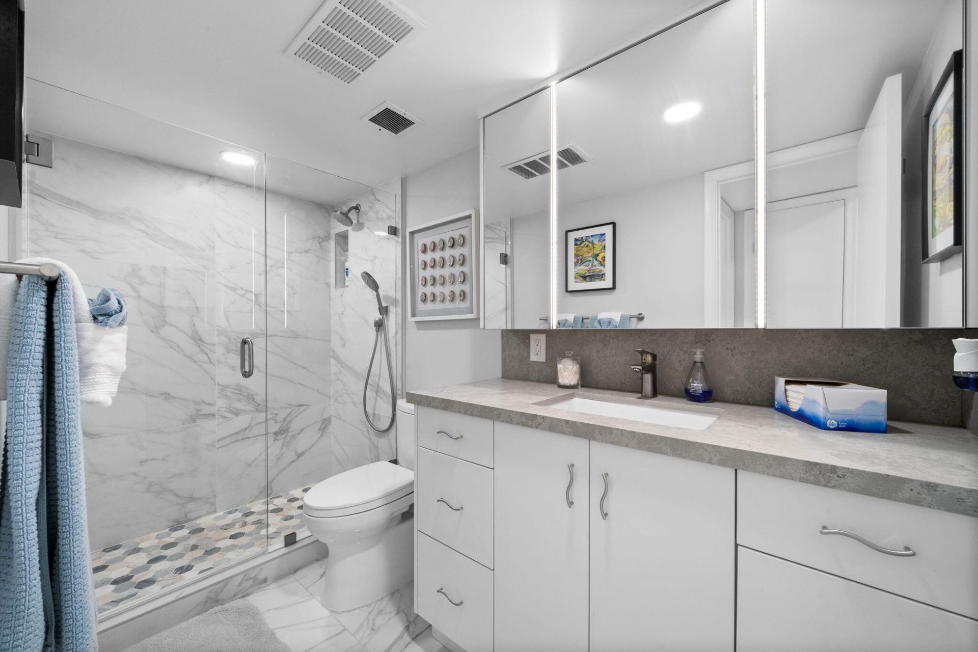 511 Bayshore Drive, Unit 910, Fort Lauderdale, FL 33304 Photo