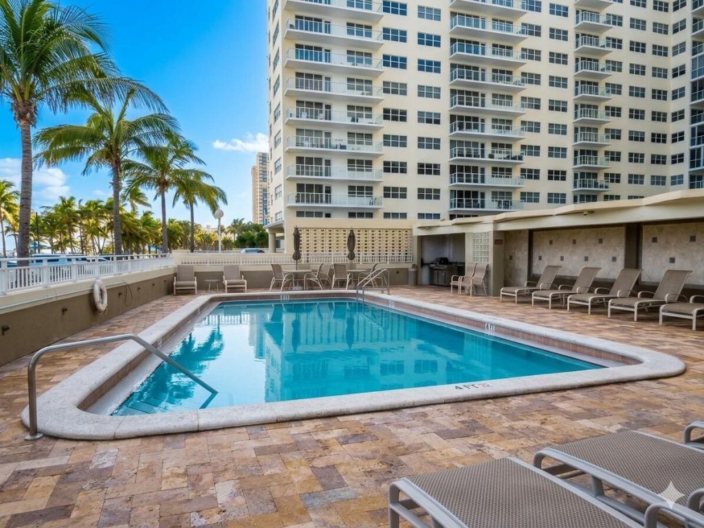 133 N Pompano Beach Boulevard, Unit 105, Pompano Beach, FL 33062 Photo