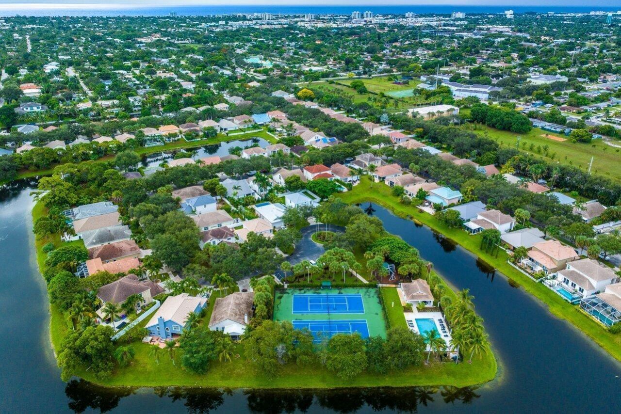 583 Canoe Point, Delray Beach, FL 33444 Photo