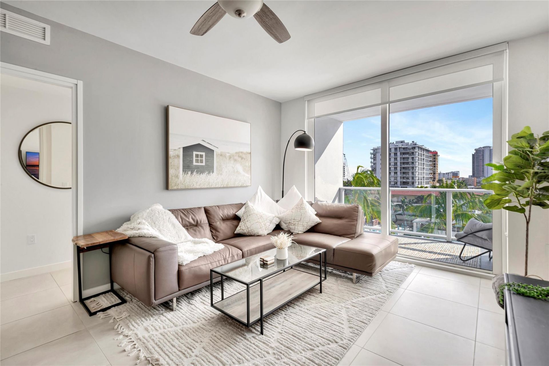 401 N Birch Road, Unit 504, Fort Lauderdale, FL 33304 Photo