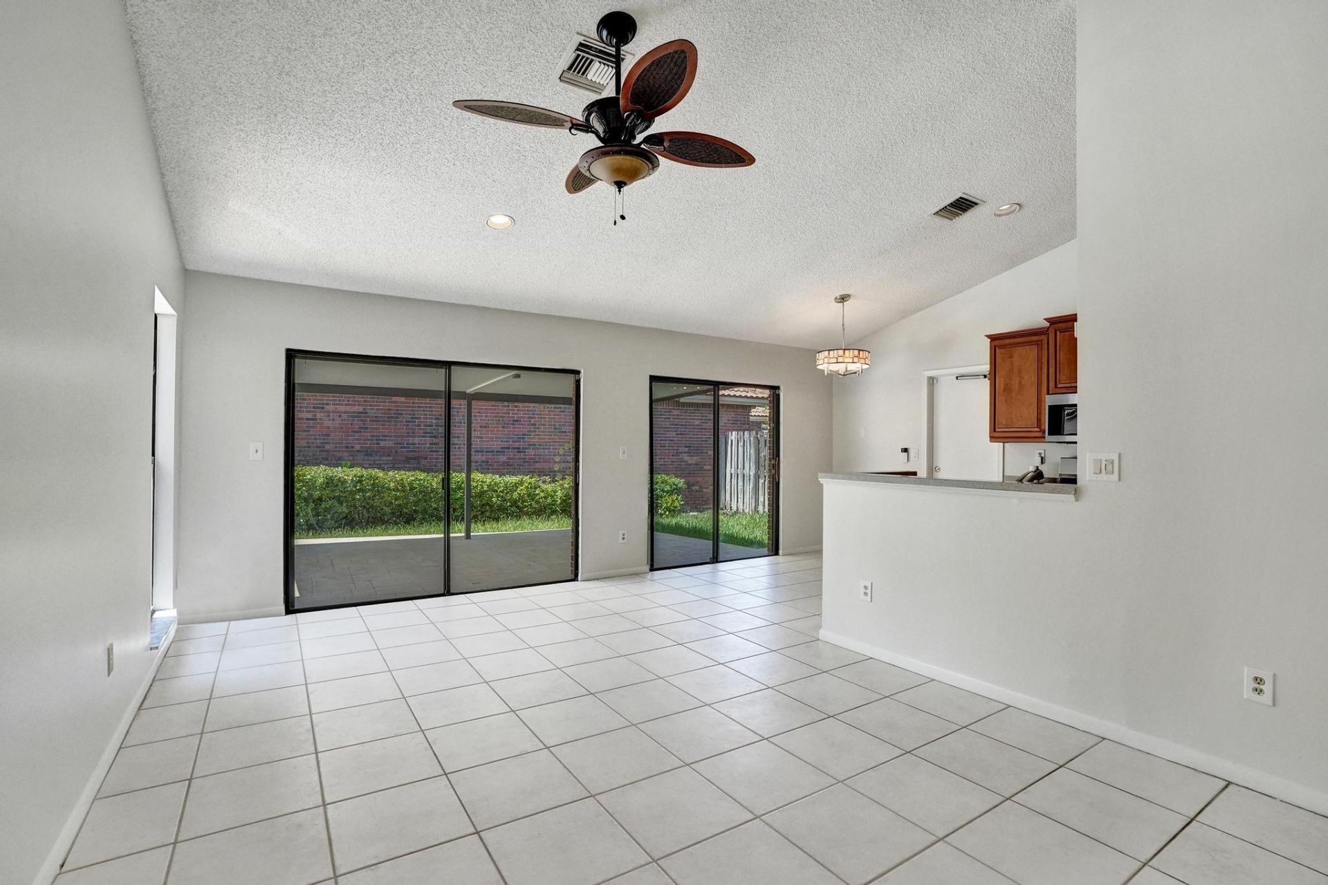 3375 W Point Drive, Cooper City, FL 33026 Photo
