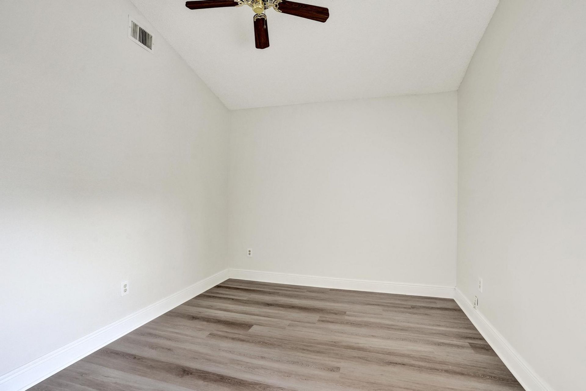 3375 W Point Drive, Cooper City, FL 33026 Photo