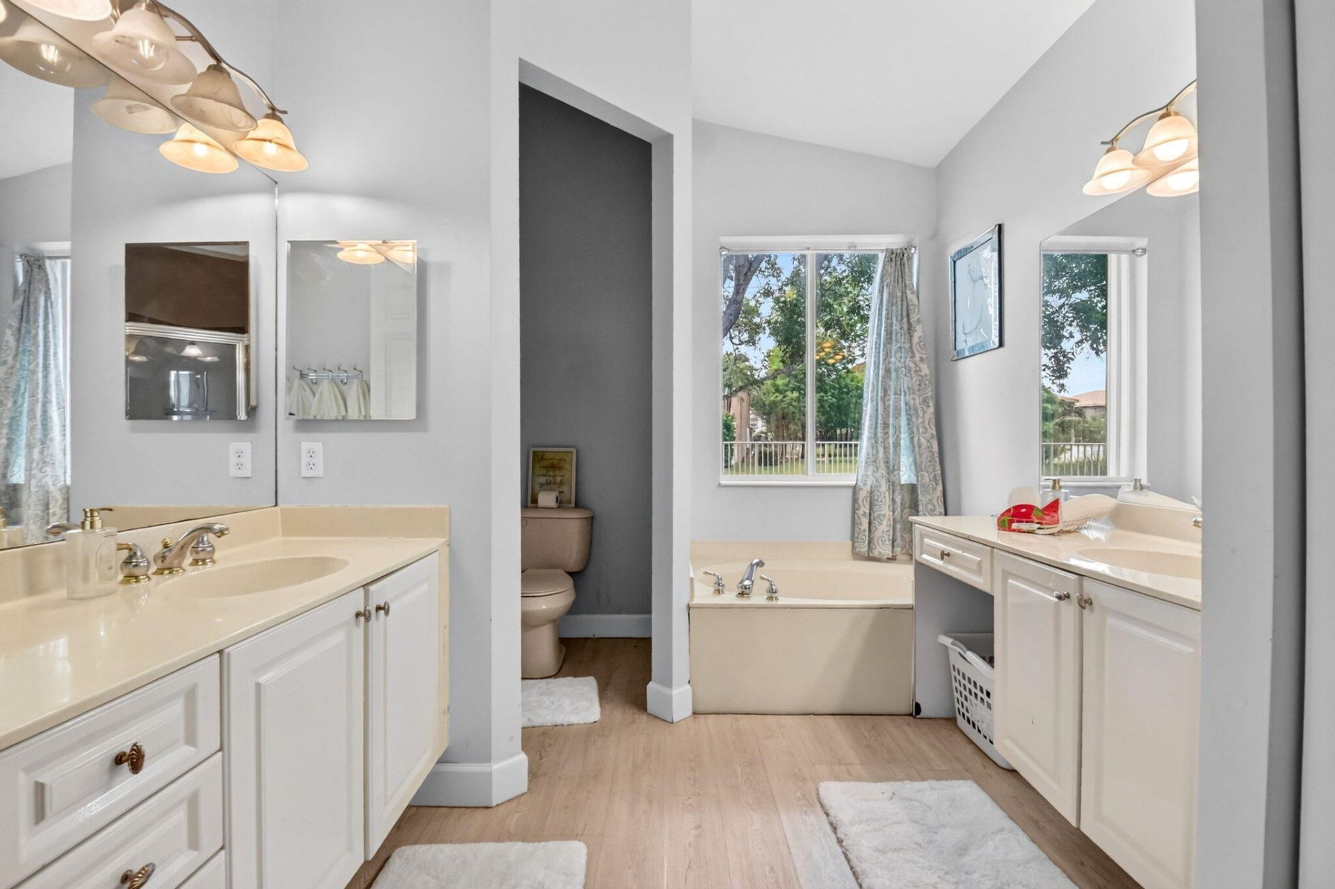 8049 Via Bolzano, Greenacres, FL 33467 Photo