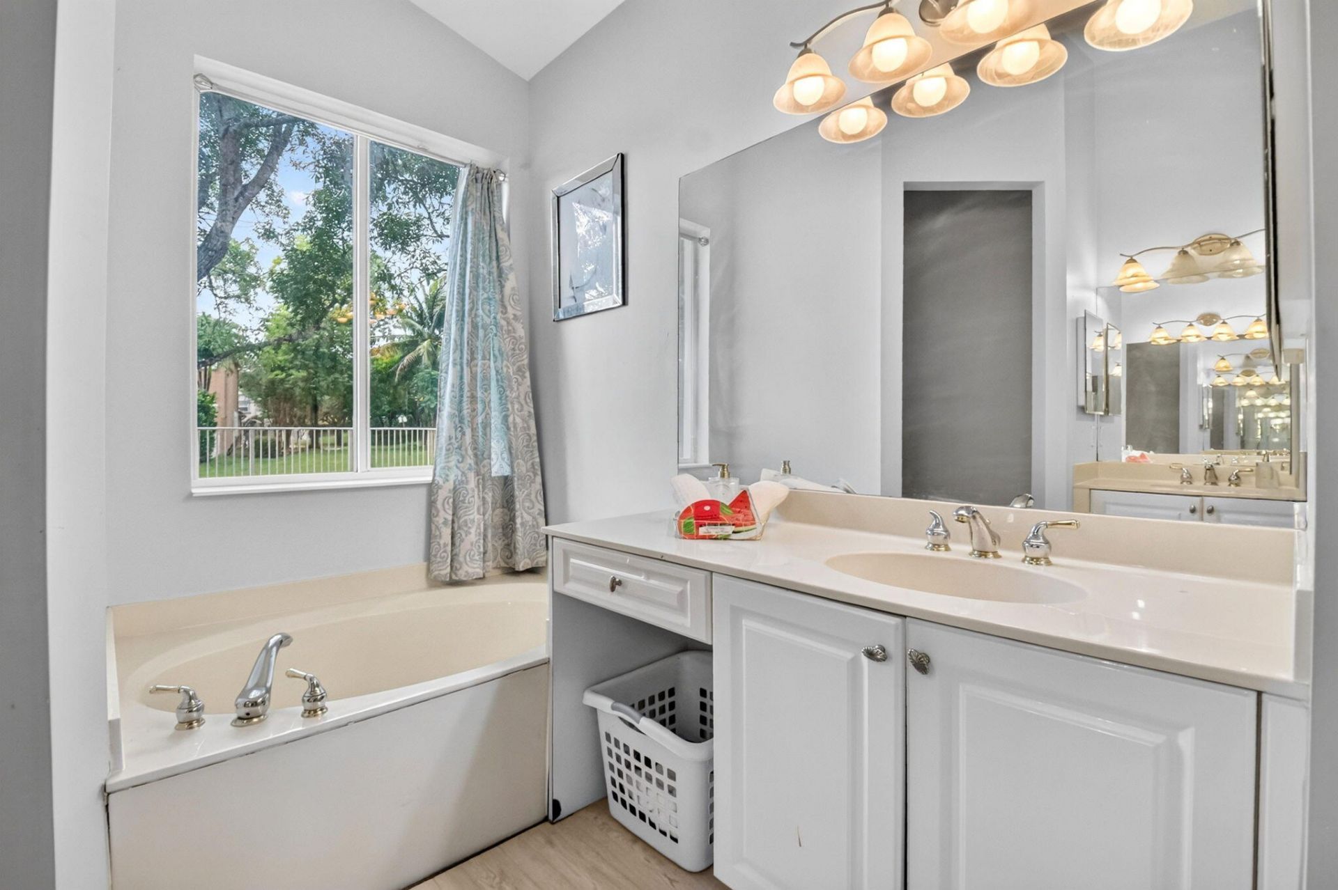 8049 Via Bolzano, Greenacres, FL 33467 Photo