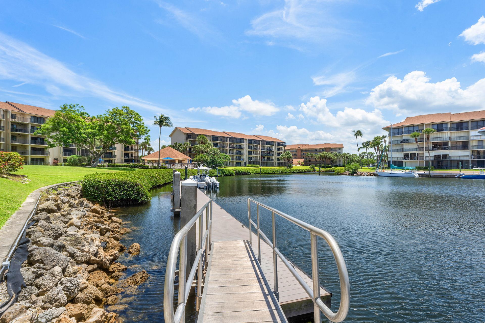 1301 Seafarer Circle, Unit 403, Jupiter, FL 33477 Photo