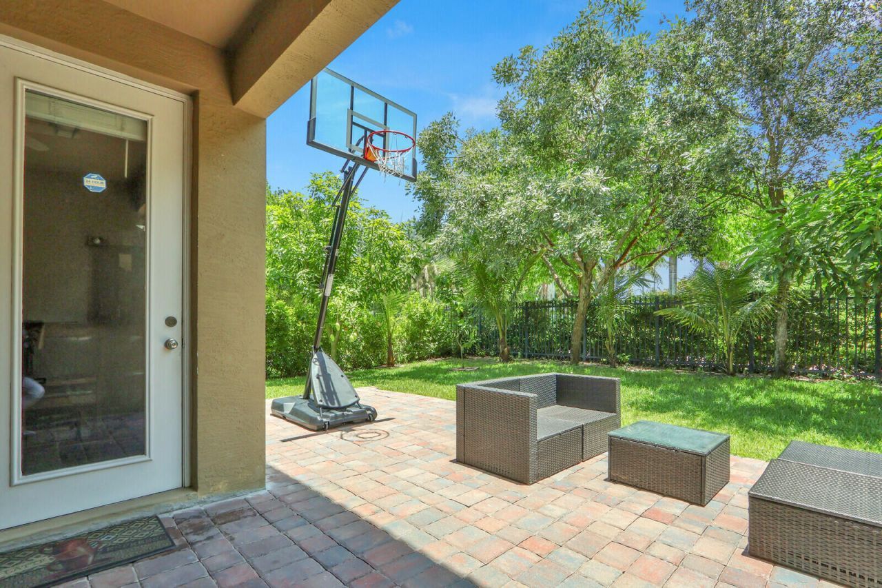 4701 Foxtail Palm Court, Greenacres, FL 33463 Photo