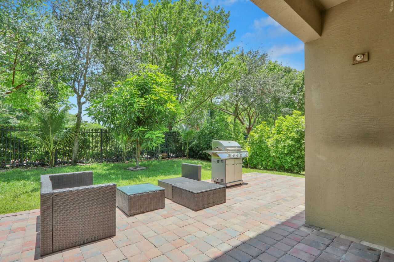 4701 Foxtail Palm Court, Greenacres, FL 33463 Photo
