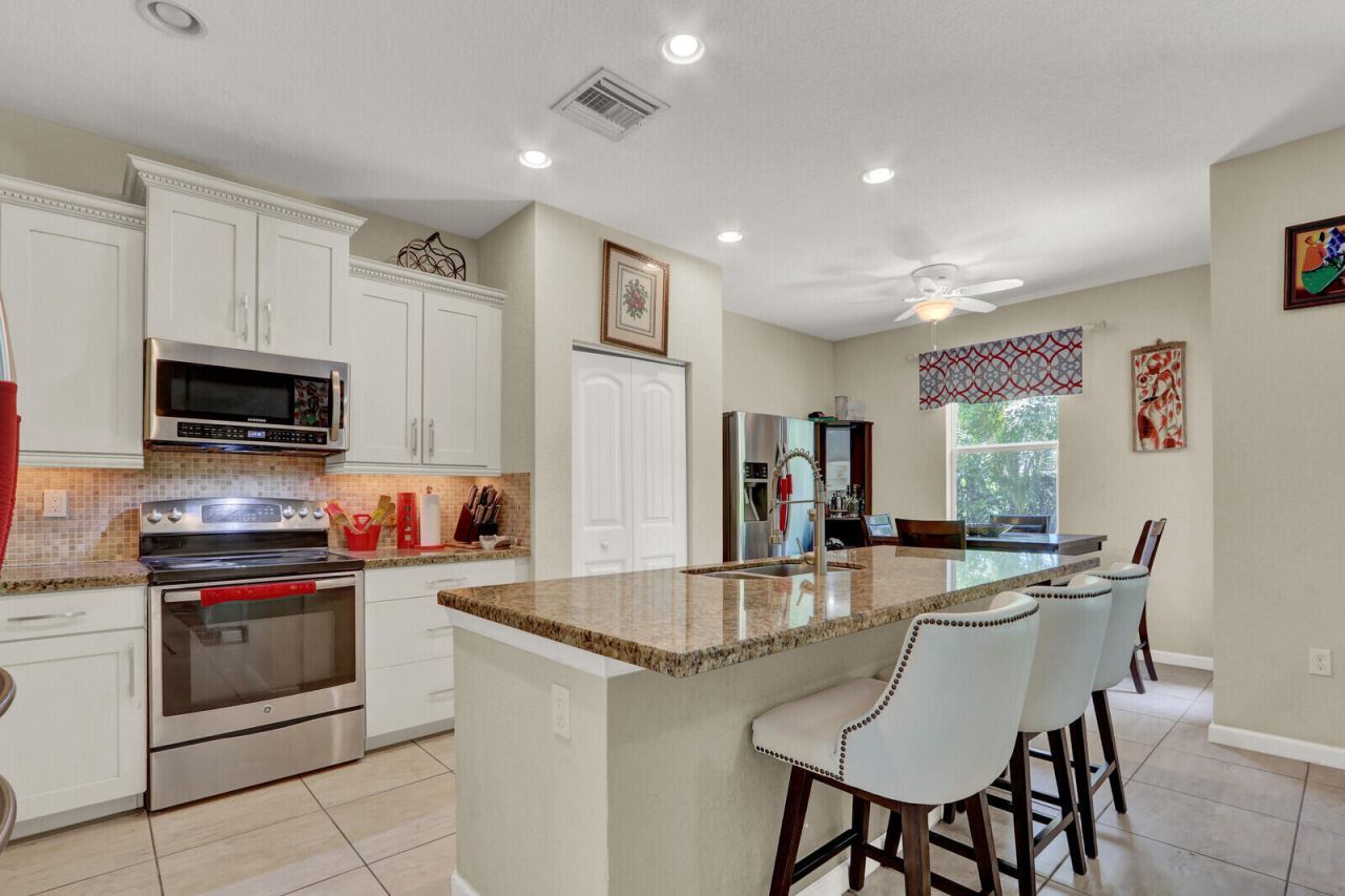 4701 Foxtail Palm Court, Greenacres, FL 33463 Photo