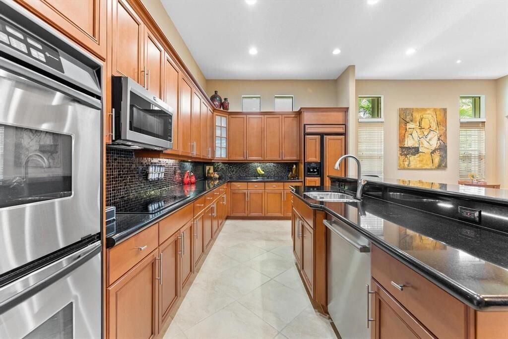 8247 NW 107th Terrace, Parkland, FL 33076 Photo