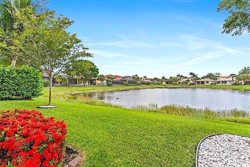 8247 NW 107th Terrace, Parkland, FL 33076 Photo