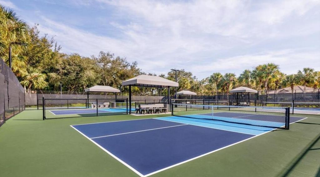8247 NW 107th Terrace, Parkland, FL 33076 Photo