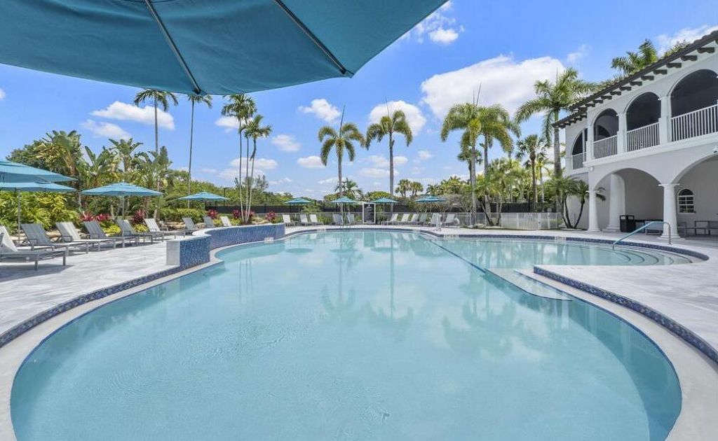 8247 NW 107th Terrace, Parkland, FL 33076 Photo