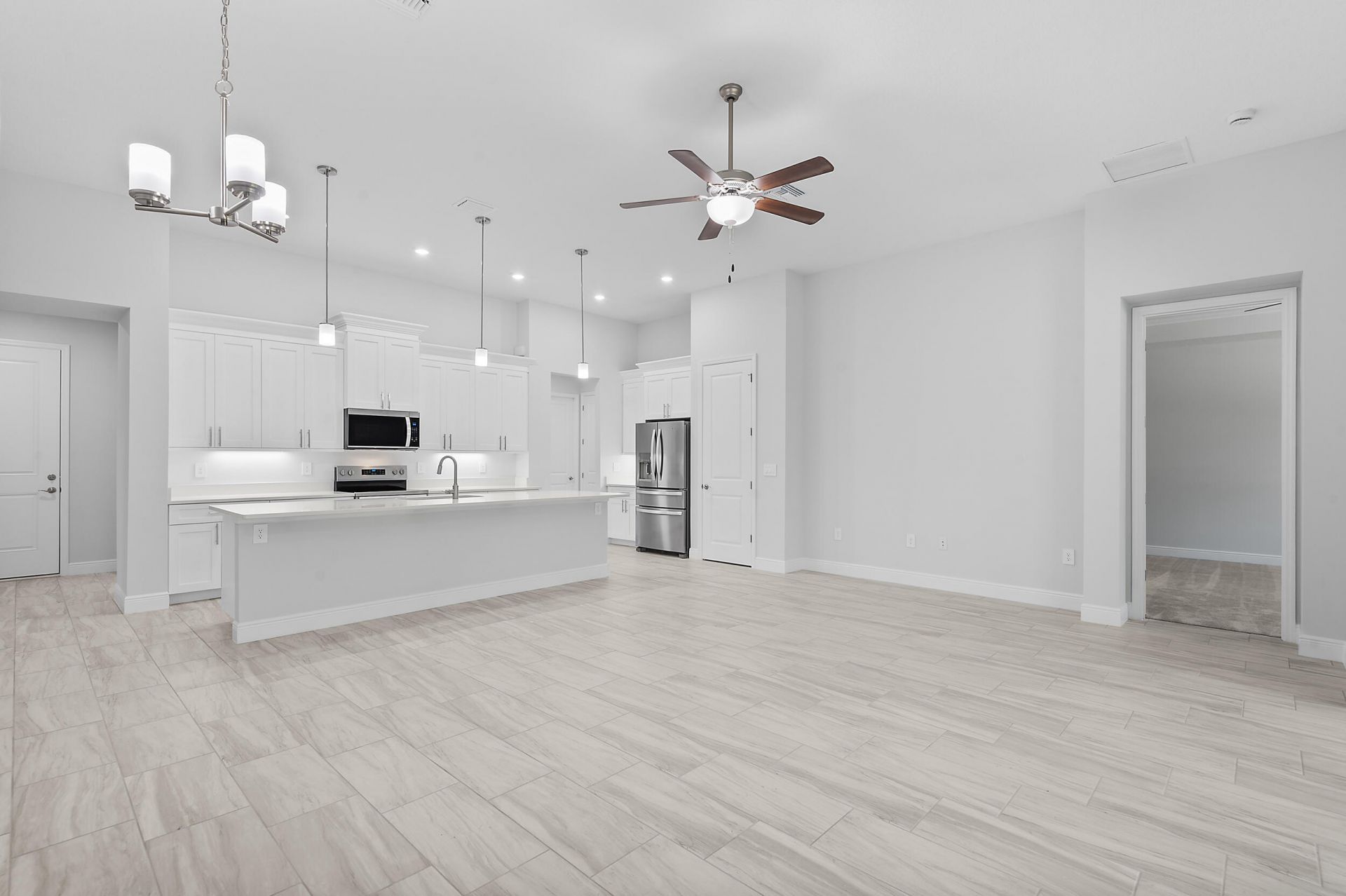 304 N Jungle Road, Geneva, FL 32732 Photo