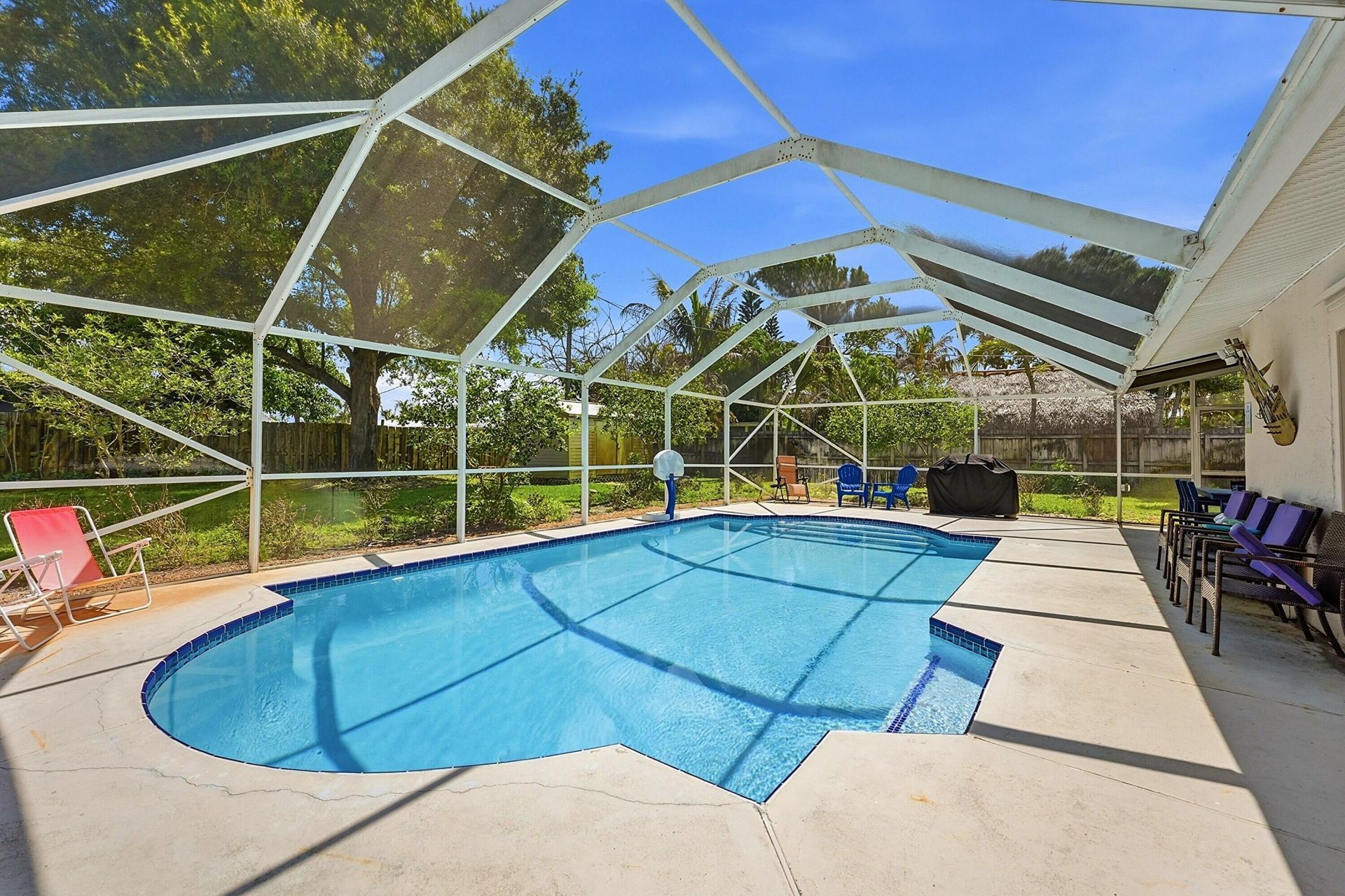 1095 NE Tuxedo Terrace, Jensen Beach, FL 34957 Photo