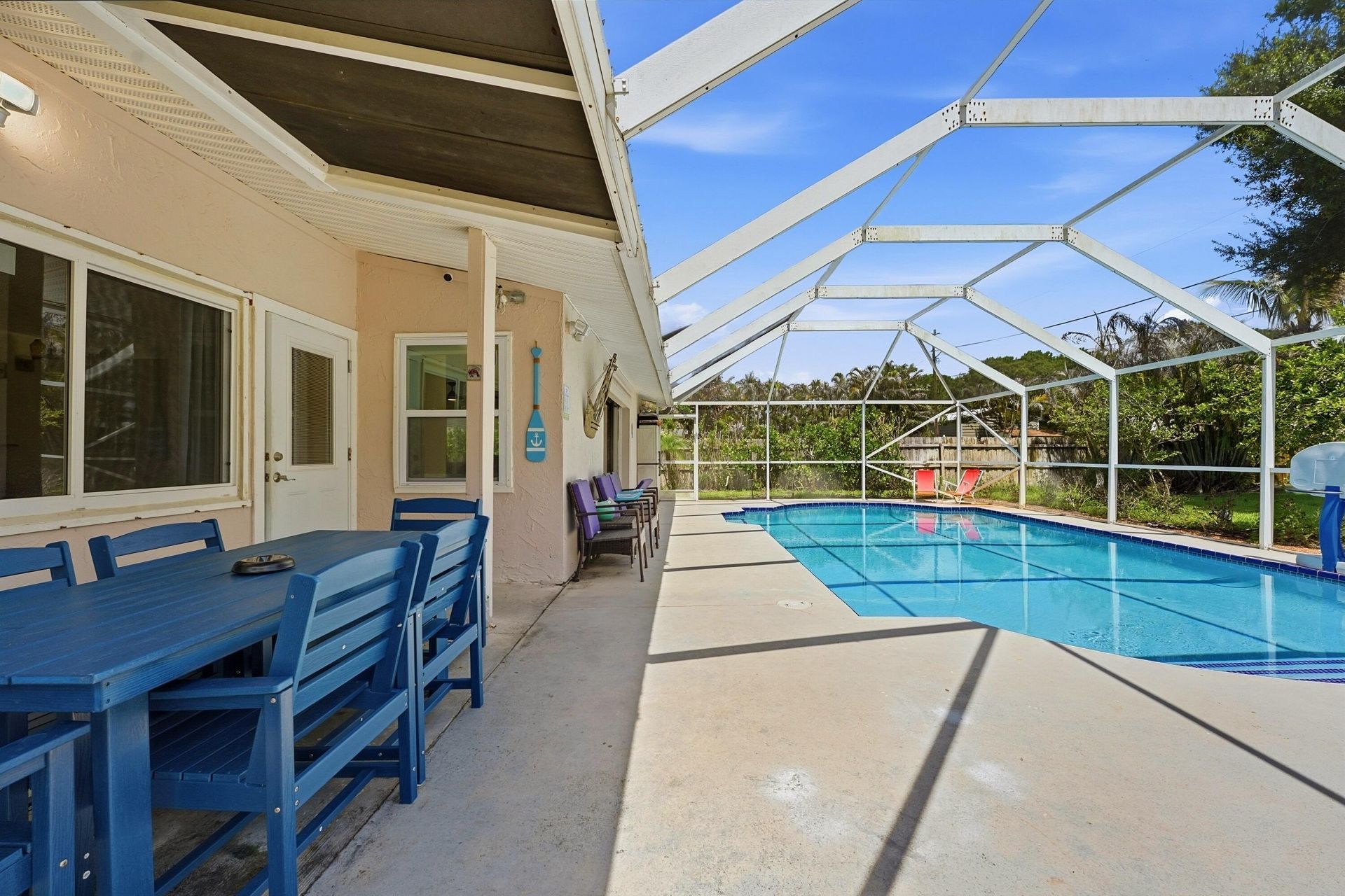 1095 NE Tuxedo Terrace, Jensen Beach, FL 34957 Photo