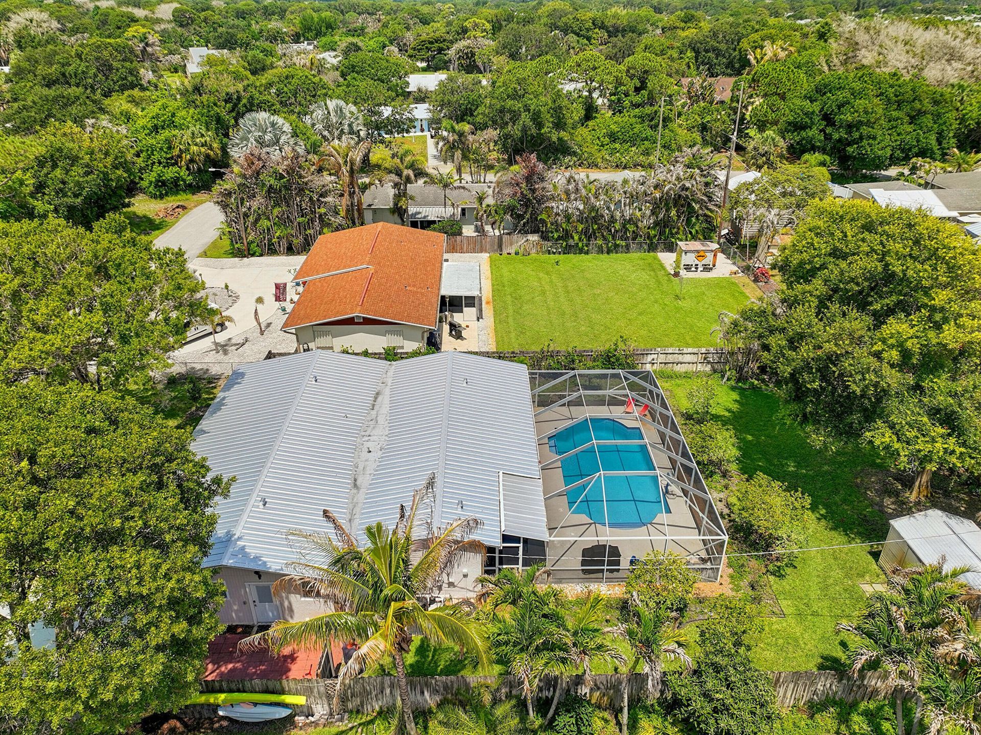 1095 NE Tuxedo Terrace, Jensen Beach, FL 34957 Photo