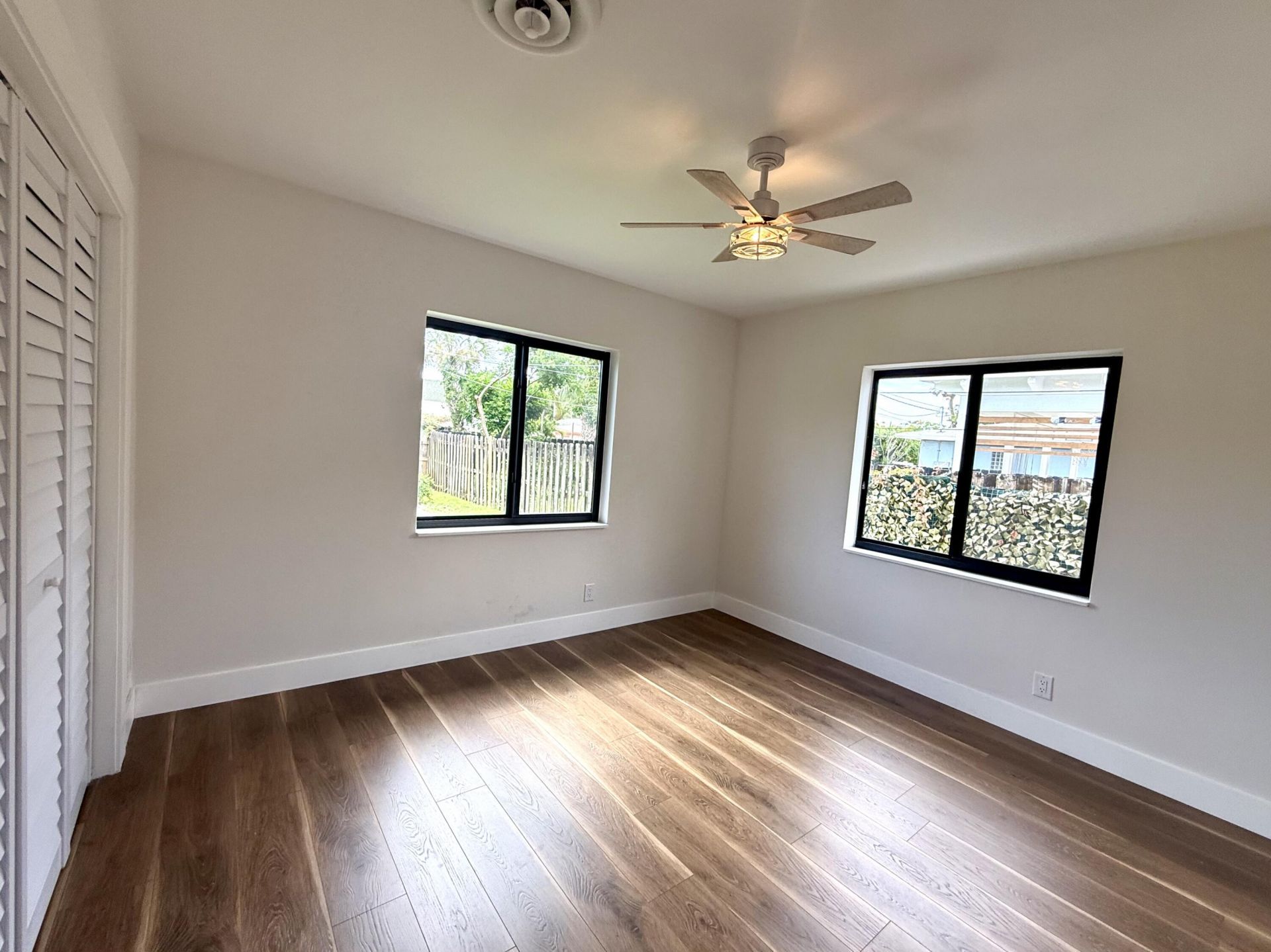 1130 N K Street, Lake Worth Beach, FL 33460 Photo
