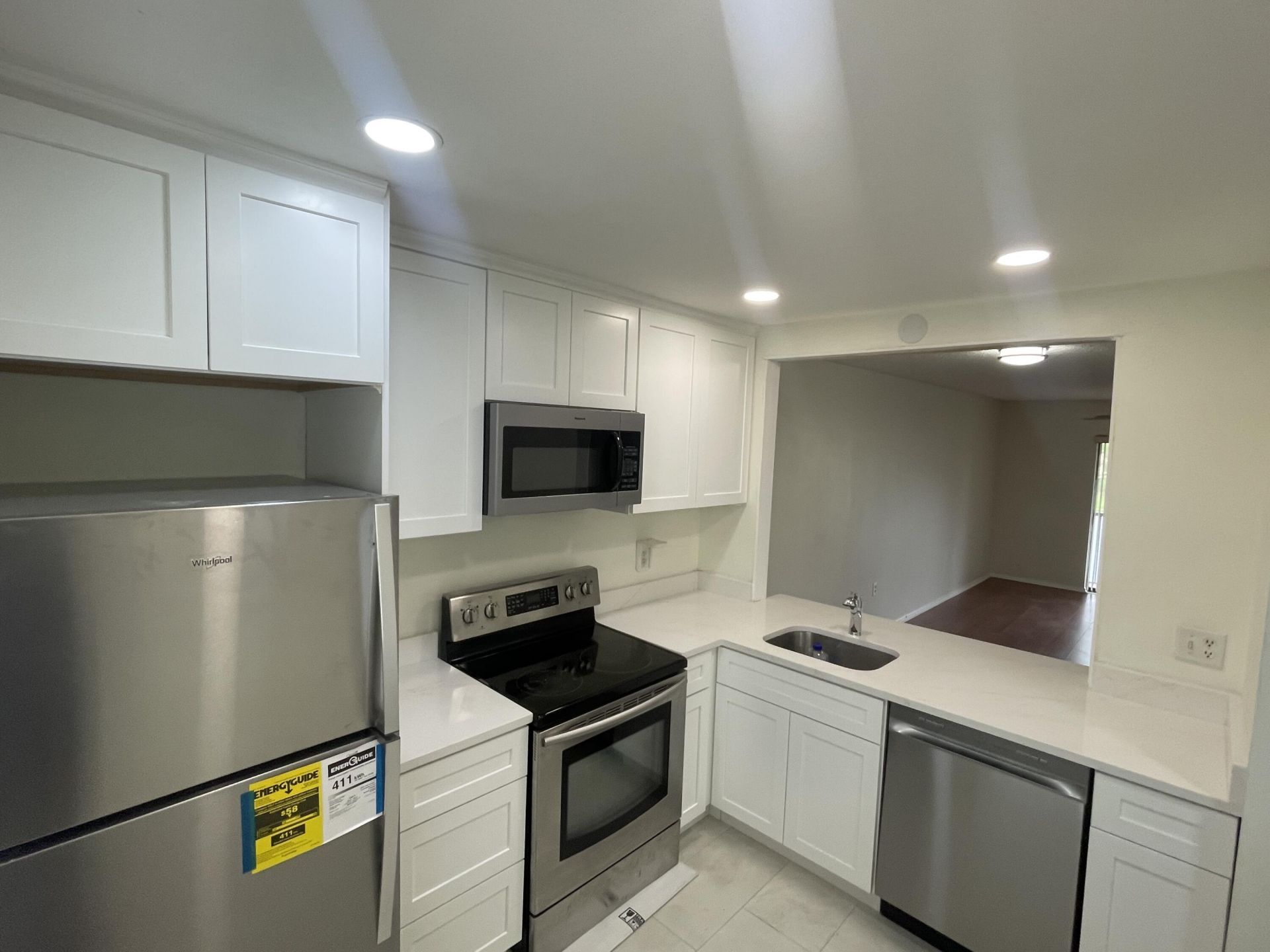 143 NW 93rd Avenue, Unit 202, Pembroke Pines, FL 33024 Photo