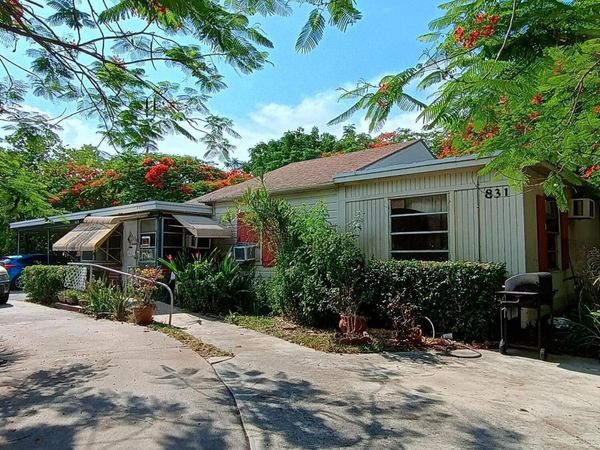831 N Forest Hill Boulevard, West Palm Beach, FL 33405