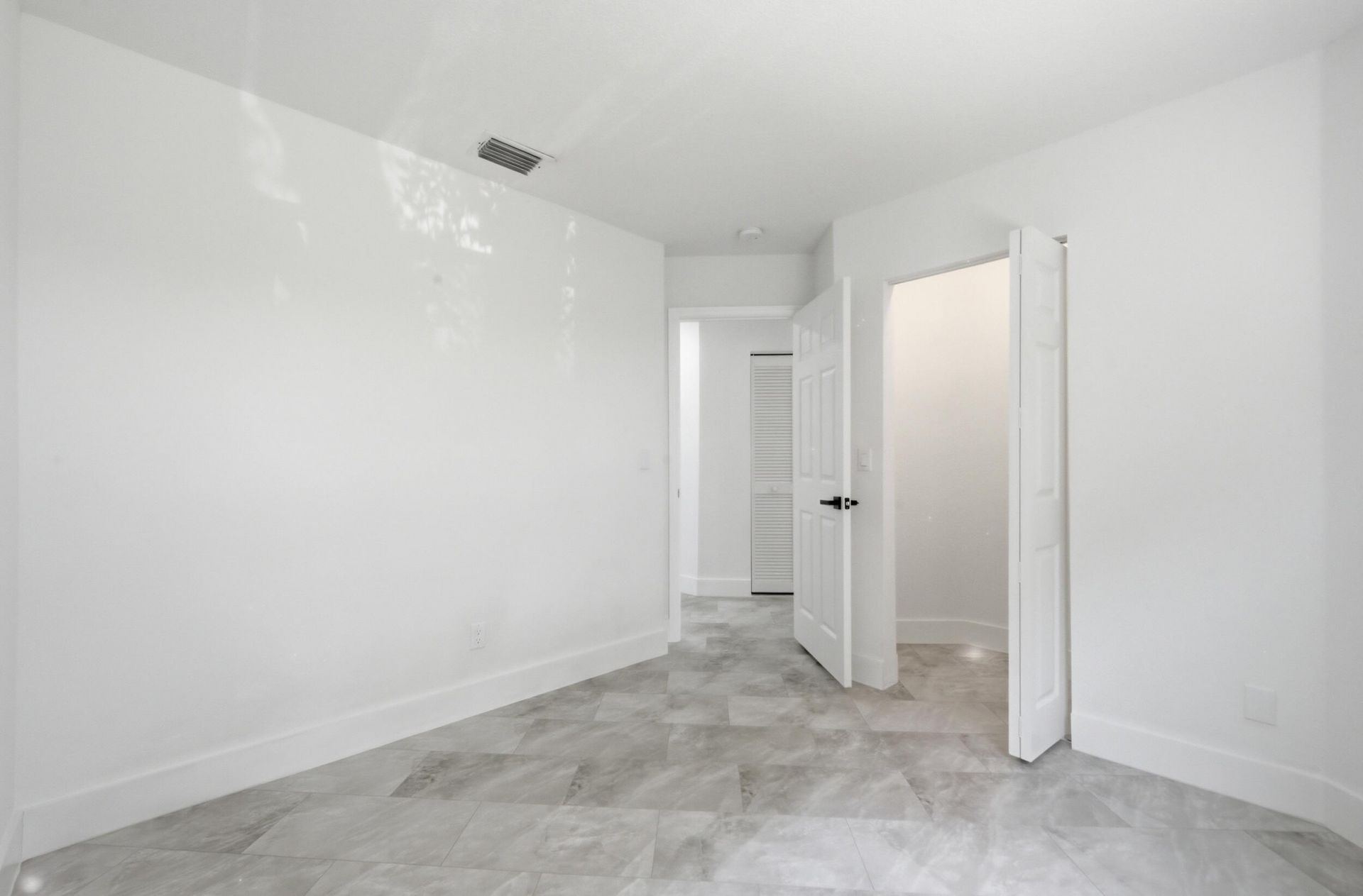 2824 NW 99th Terrace, Sunrise, FL 33322 Photo