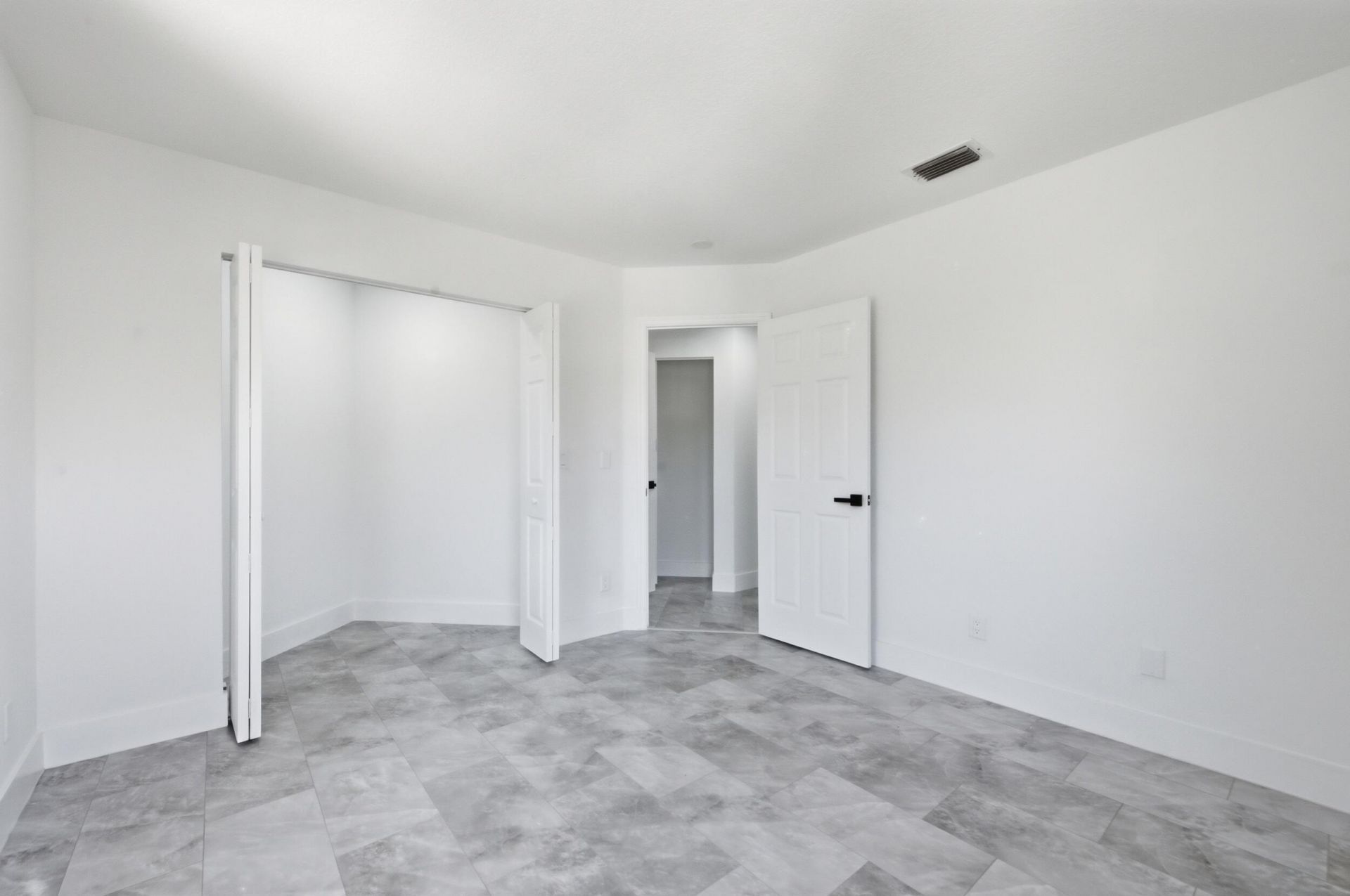 2824 NW 99th Terrace, Sunrise, FL 33322 Photo
