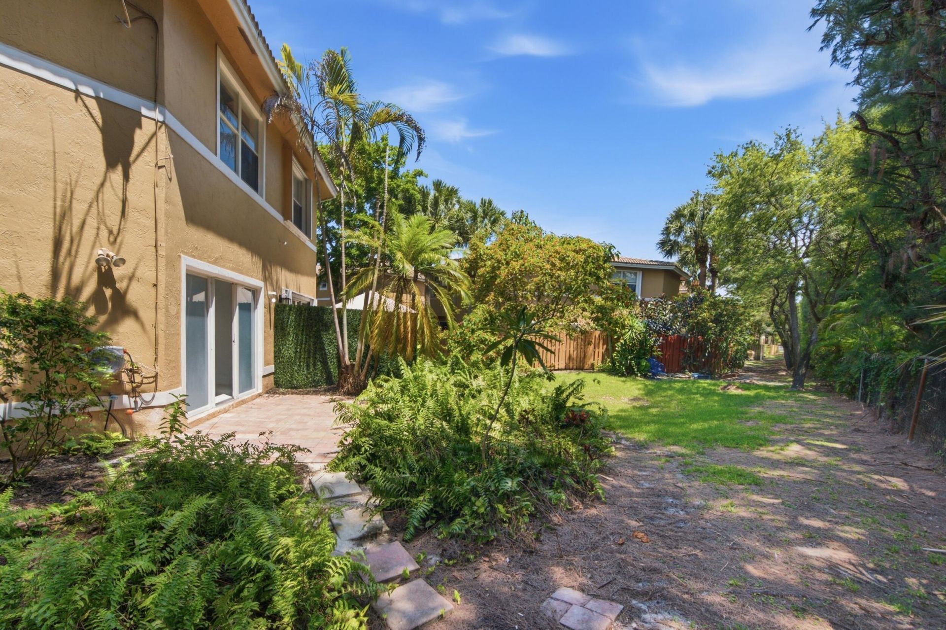2824 NW 99th Terrace, Sunrise, FL 33322 Photo
