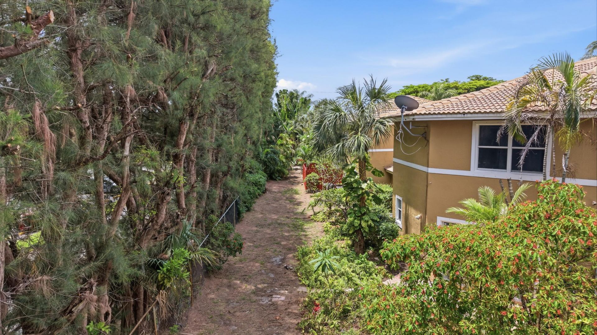 2824 NW 99th Terrace, Sunrise, FL 33322 Photo