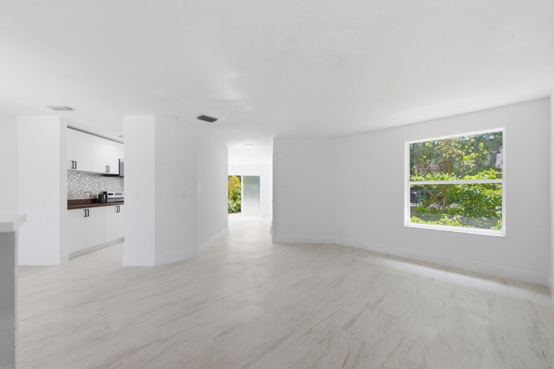 2824 NW 99th Terrace, Sunrise, FL 33322 Photo