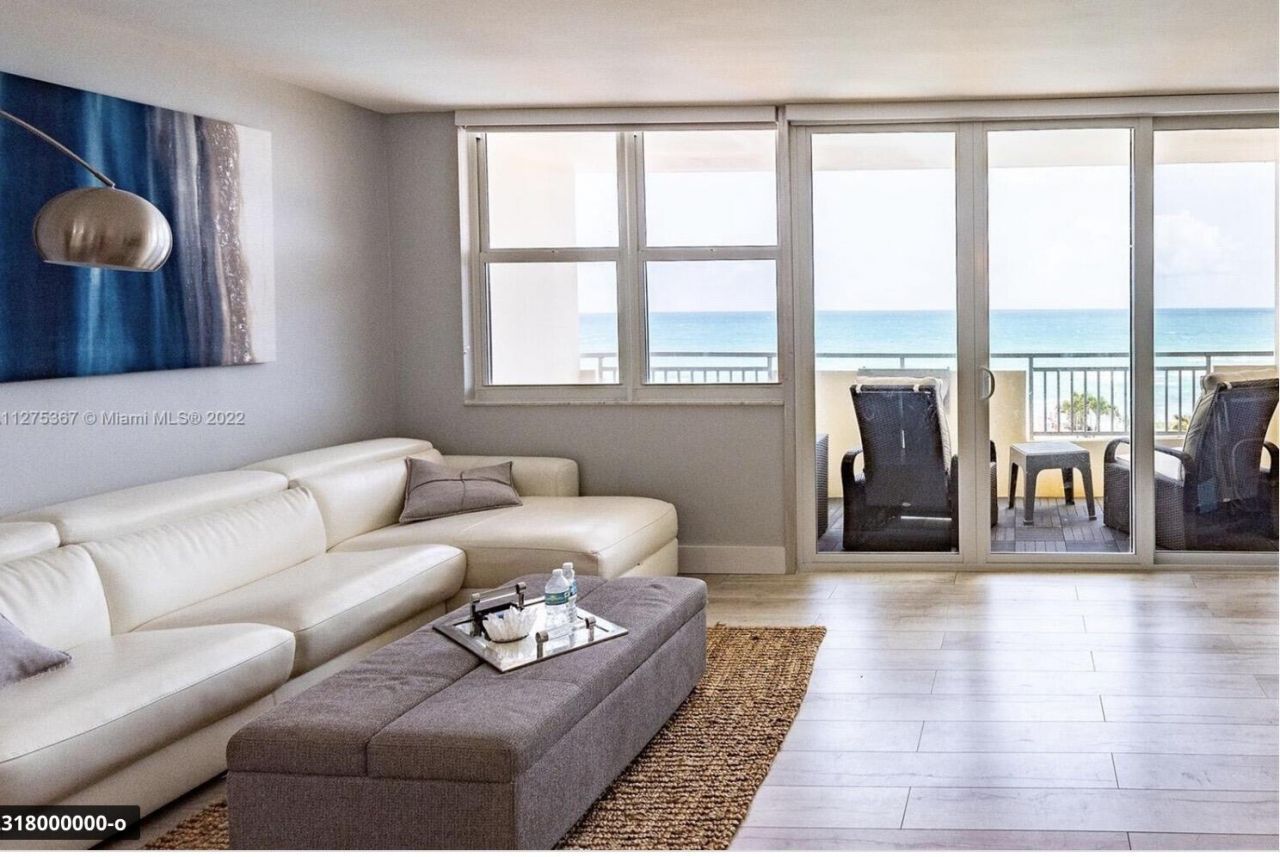 3180 S Ocean Drive, Unit 414, Hallandale Beach, FL 33009 Photo
