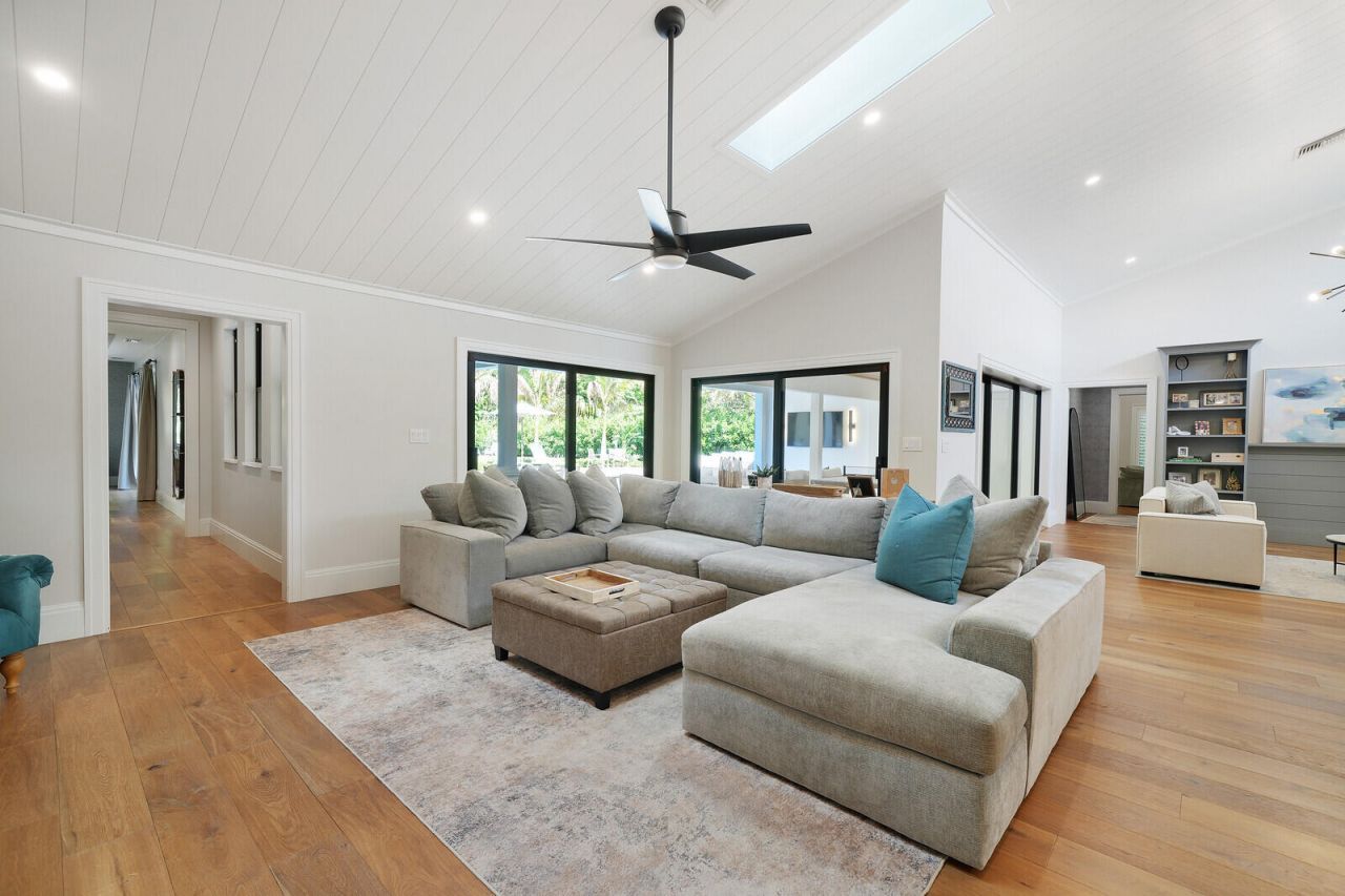 19526 W Trails End Terrace, Jupiter, FL 33458 Photo