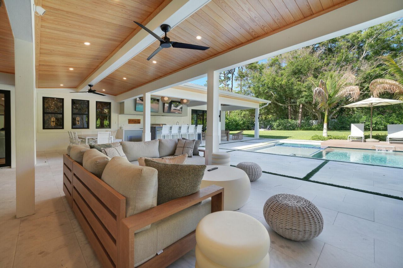 19526 W Trails End Terrace, Jupiter, FL 33458 Photo