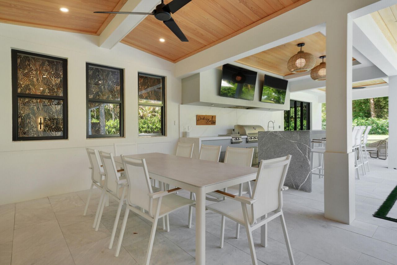 19526 W Trails End Terrace, Jupiter, FL 33458 Photo