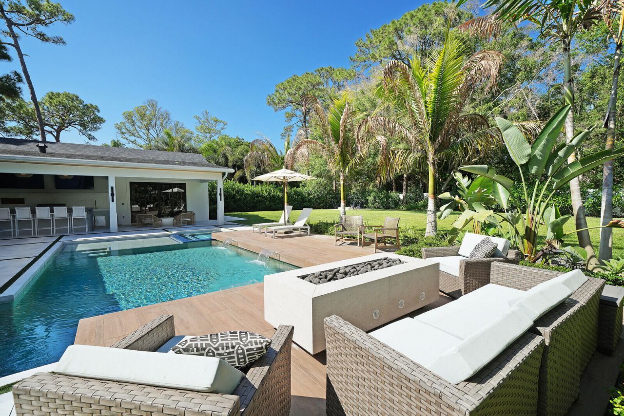 19526 W Trails End Terrace, Jupiter, FL 33458 Photo