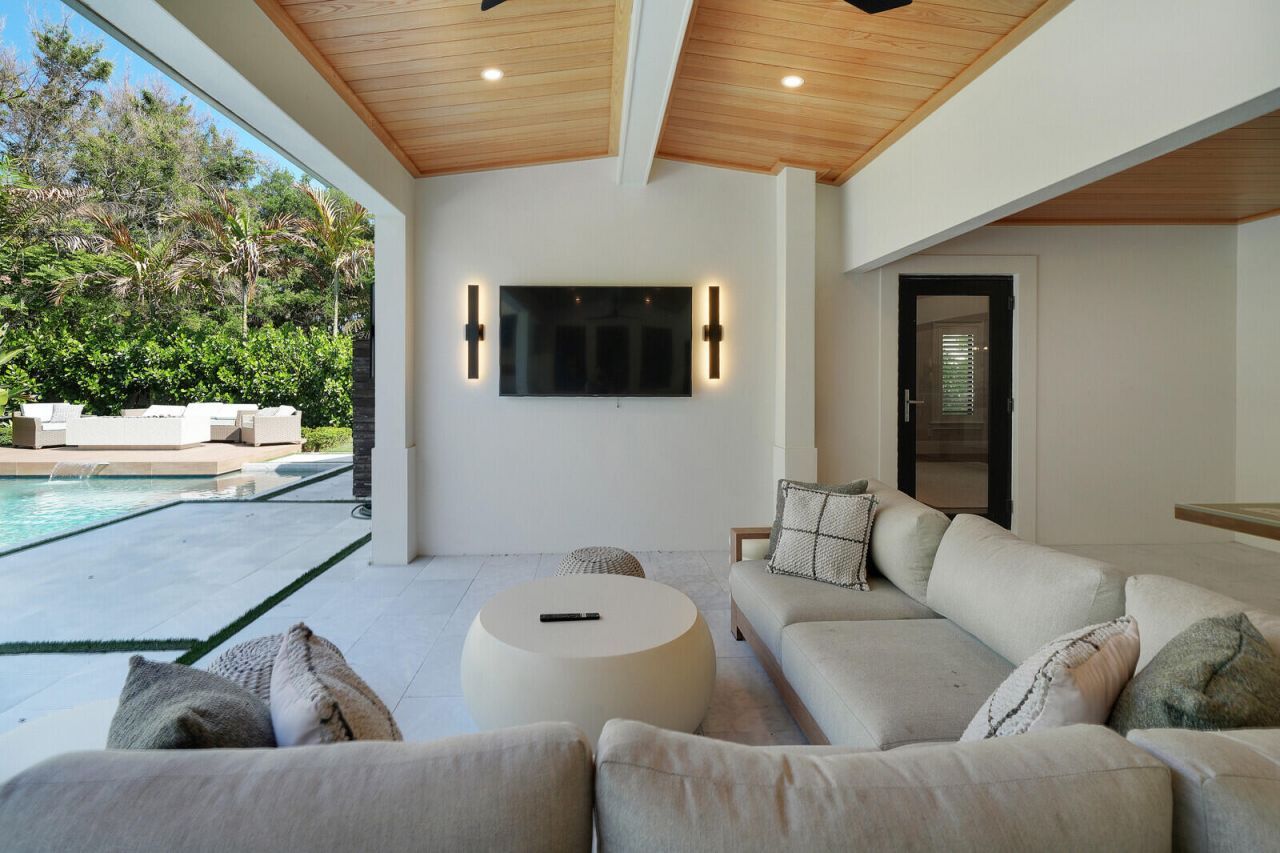 19526 W Trails End Terrace, Jupiter, FL 33458 Photo