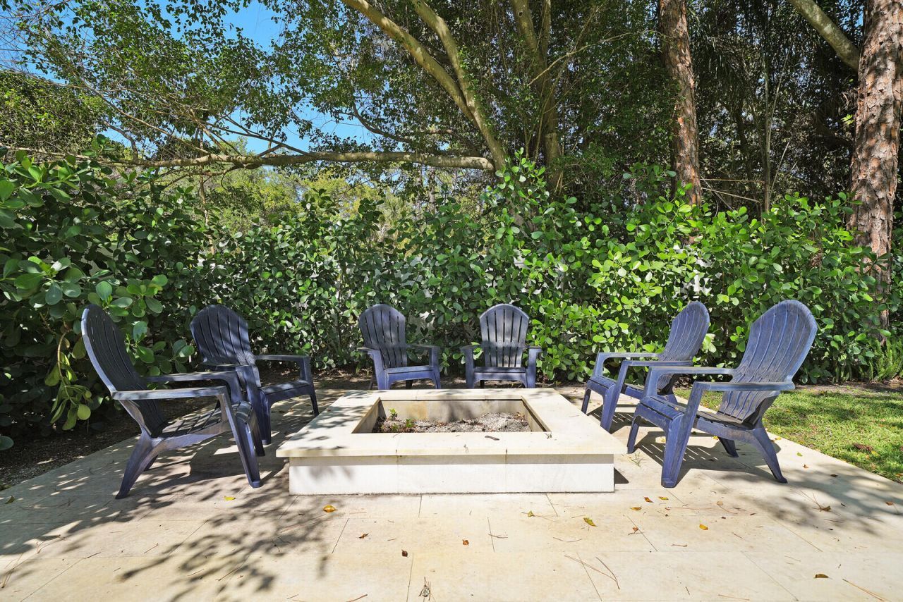 19526 W Trails End Terrace, Jupiter, FL 33458 Photo