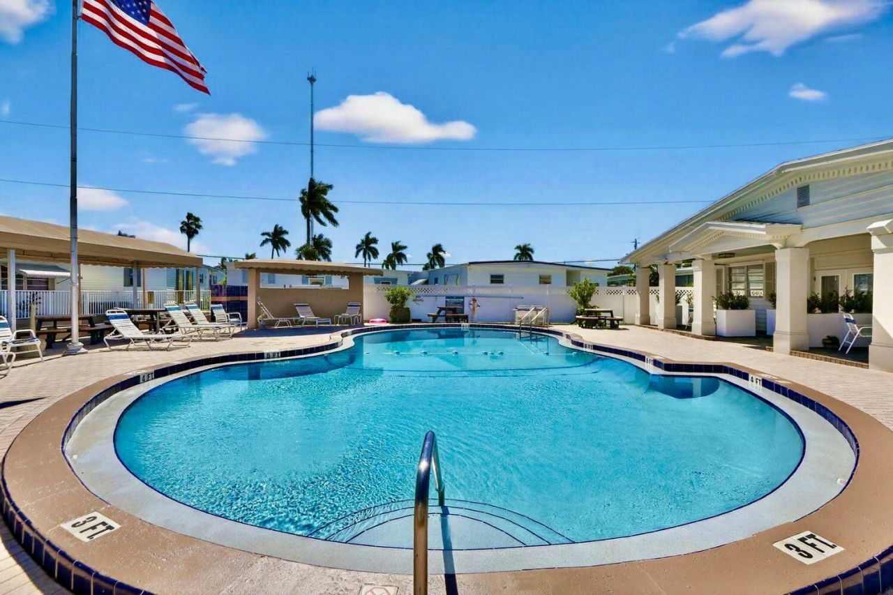 1552 S 33rd Road, Hollywood, FL 33021 Photo