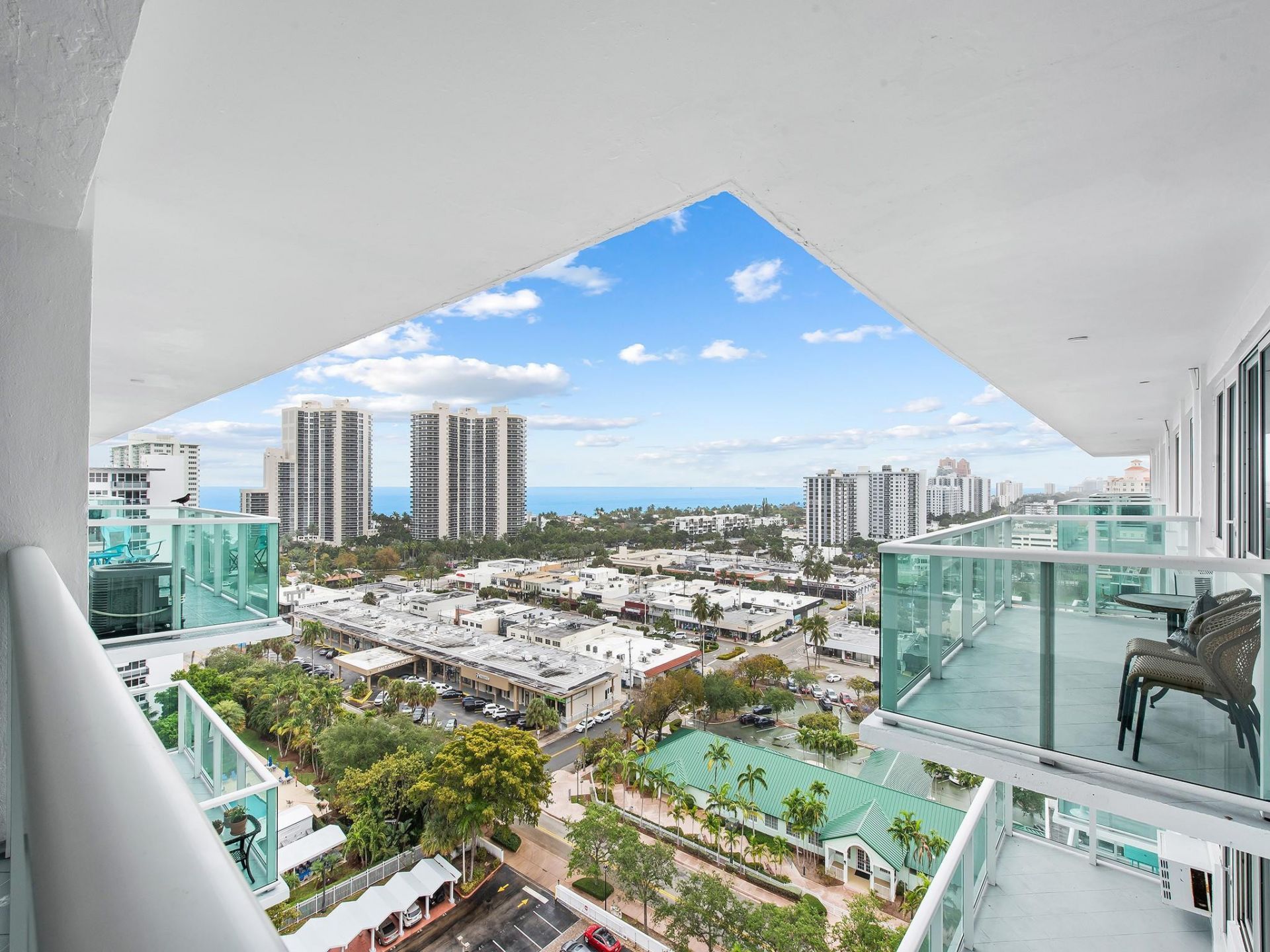 3233 NE 34th Street, Unit 1712, Fort Lauderdale, FL 33308 Photo